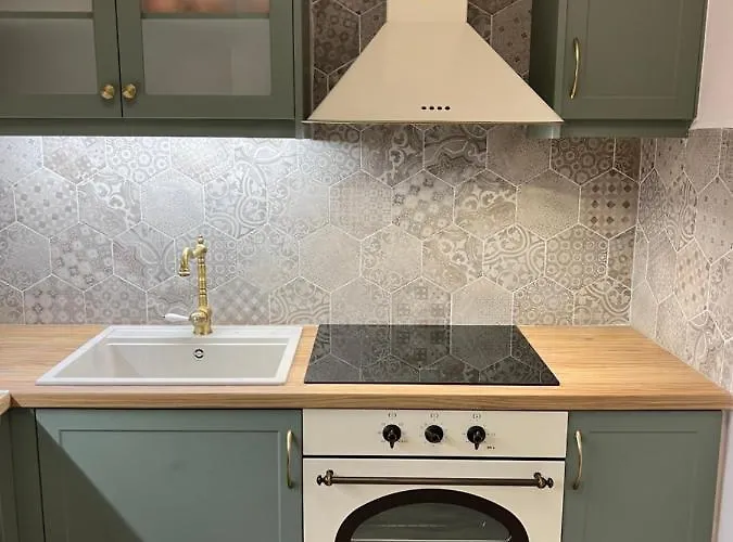 Loutraki Apartment *